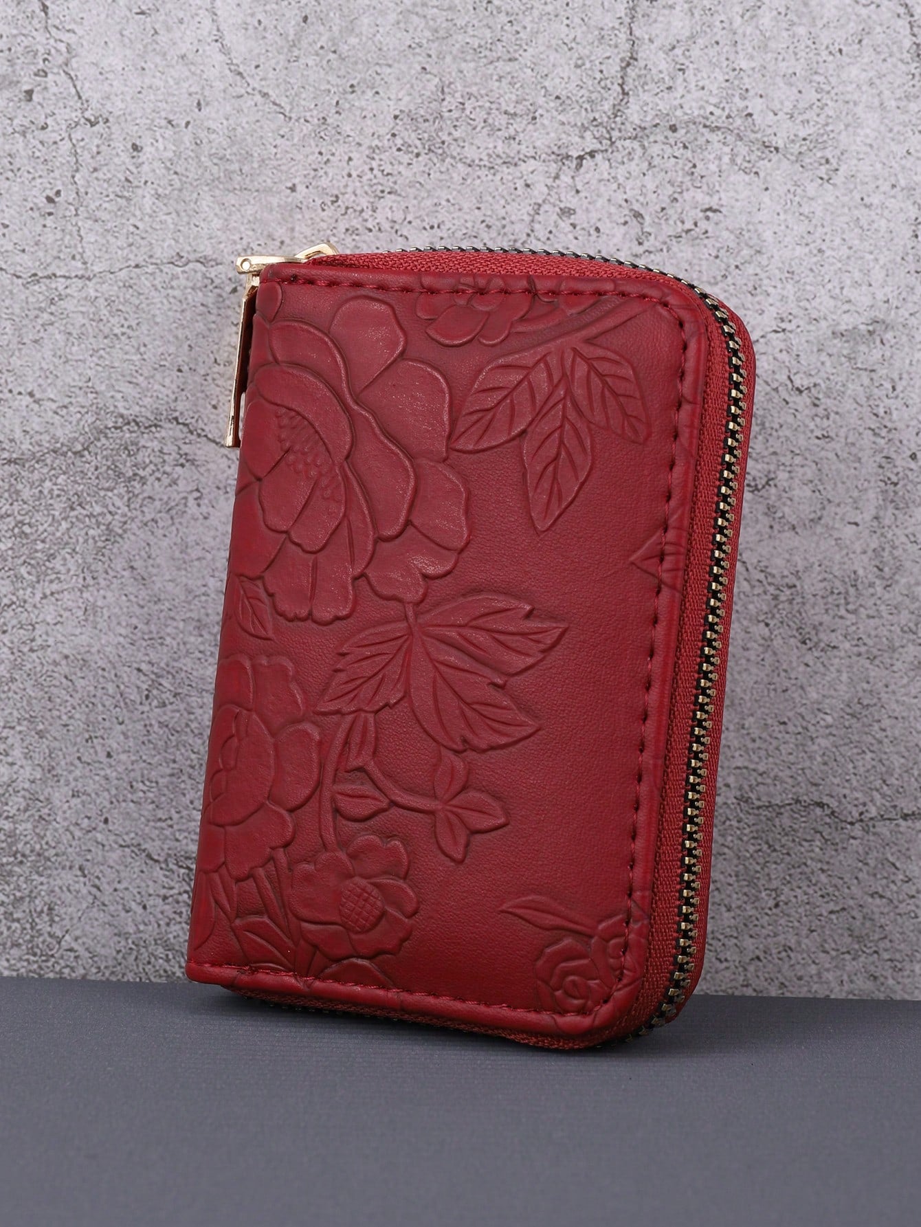 Fashion Short Wallet – Slim Multi-Card Holder - Red