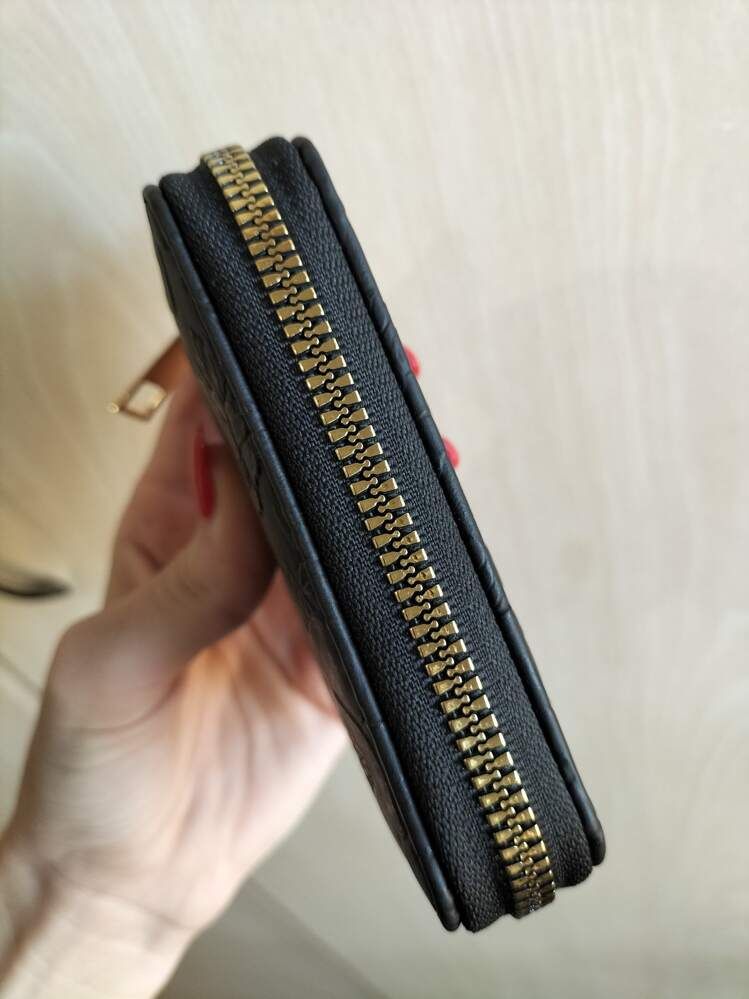 Fashion Short Wallet – Slim Multi-Card Holder - Black