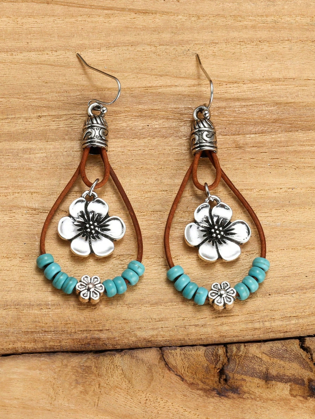 Plum Blossom Pendant With Turquoise Beads Earrings