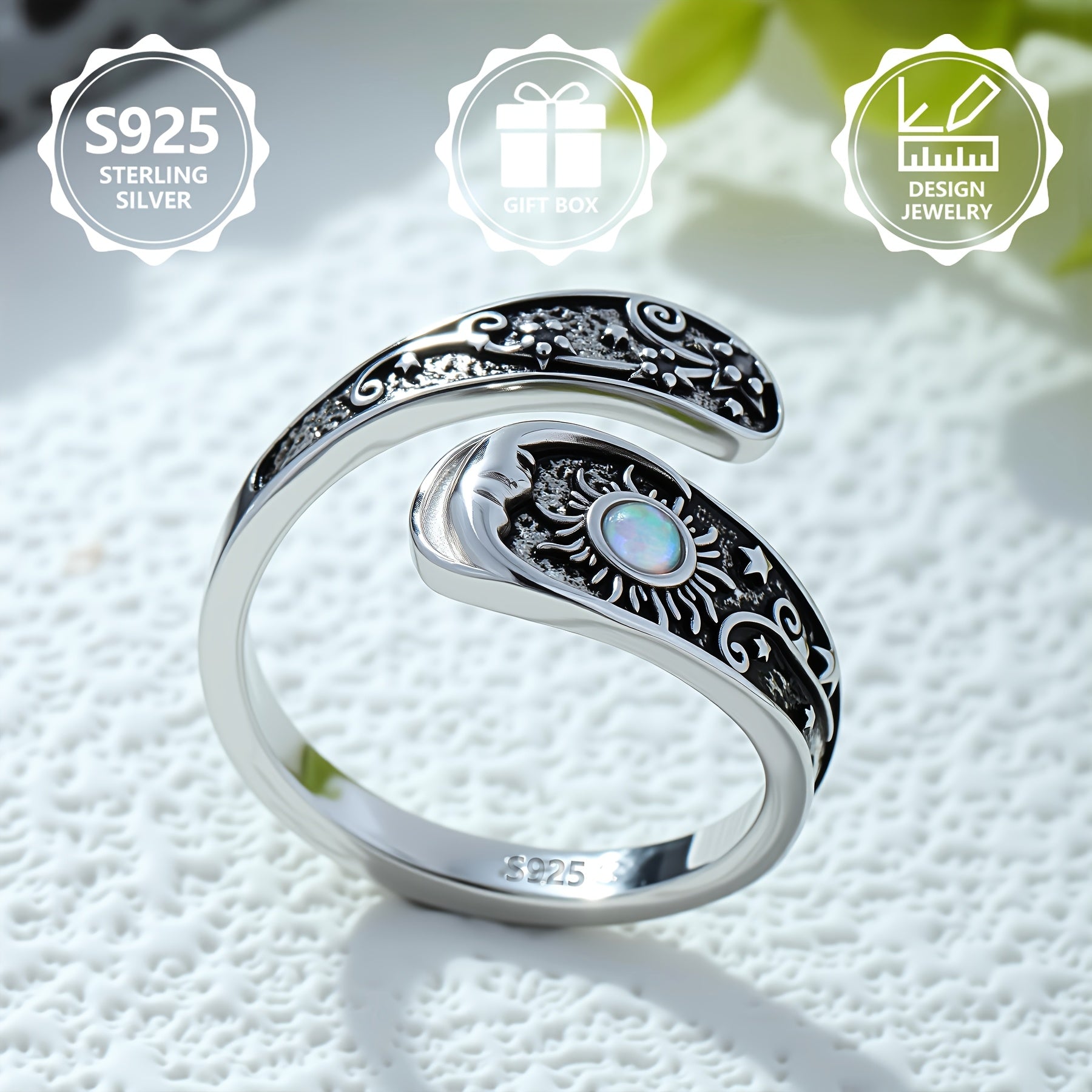 Vintage 925 sterling silver sun and moonstone ring with starry sky vine details